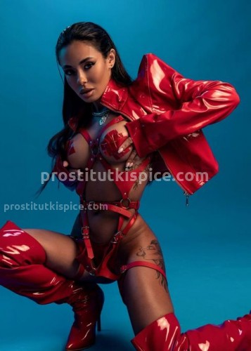 Кира, Г. Донецк